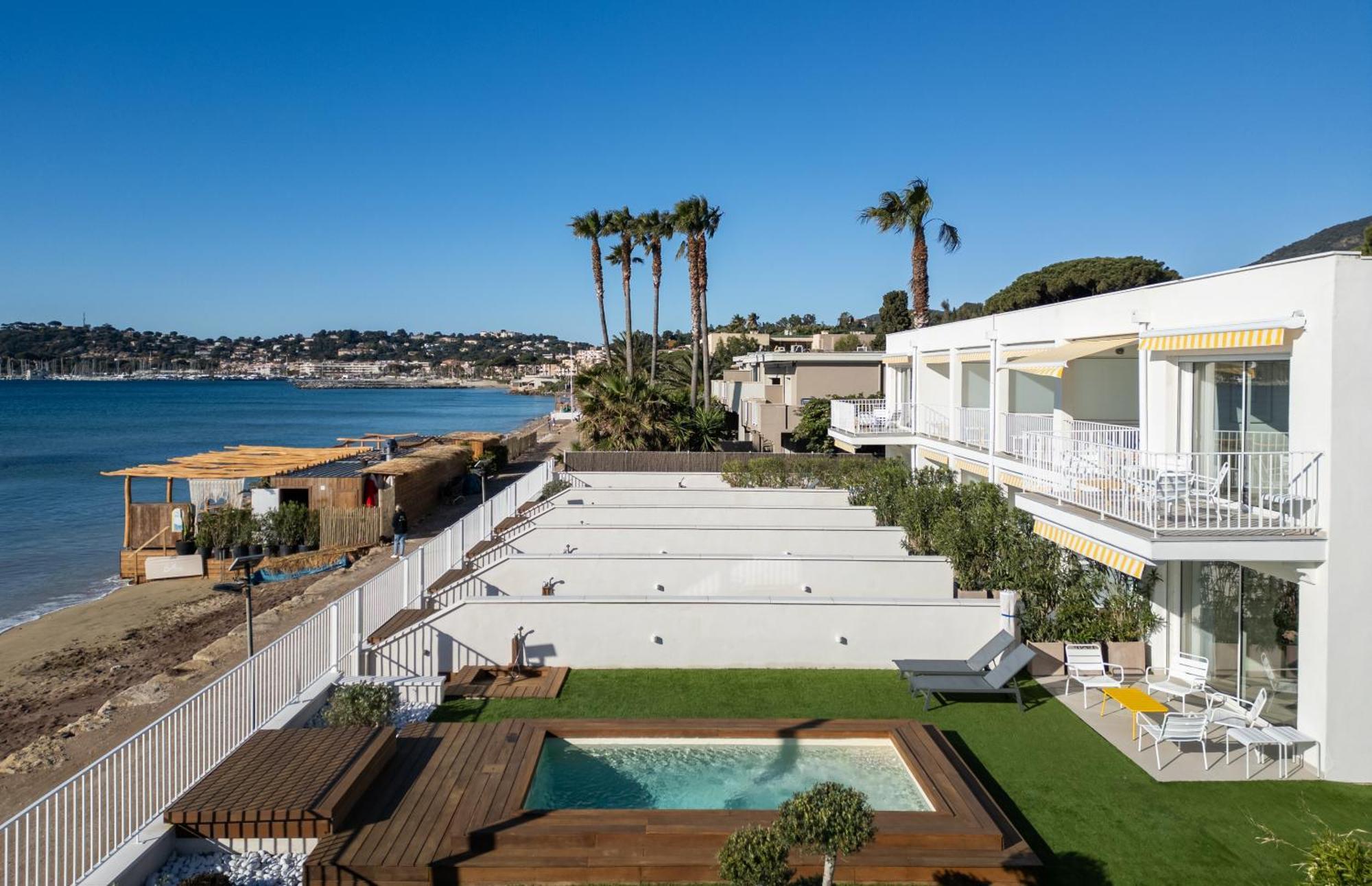 Belle Vue Hotel Cavalaire-sur-Mer Exterior foto